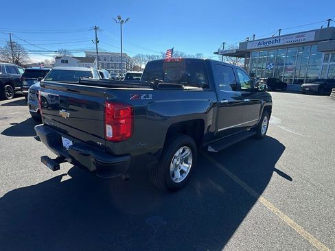 Used 2018 Chevrolet Silverado 1500 LTZ Z71 image 7