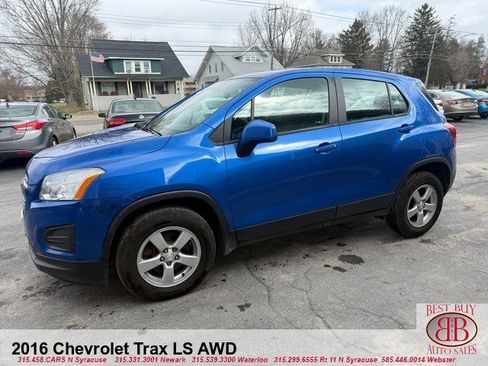 Used 2016 Chevrolet Trax LS w/ LPO, Cargo Package image 4