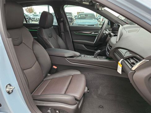 New 2026 Cadillac CT5 V RWD image 28