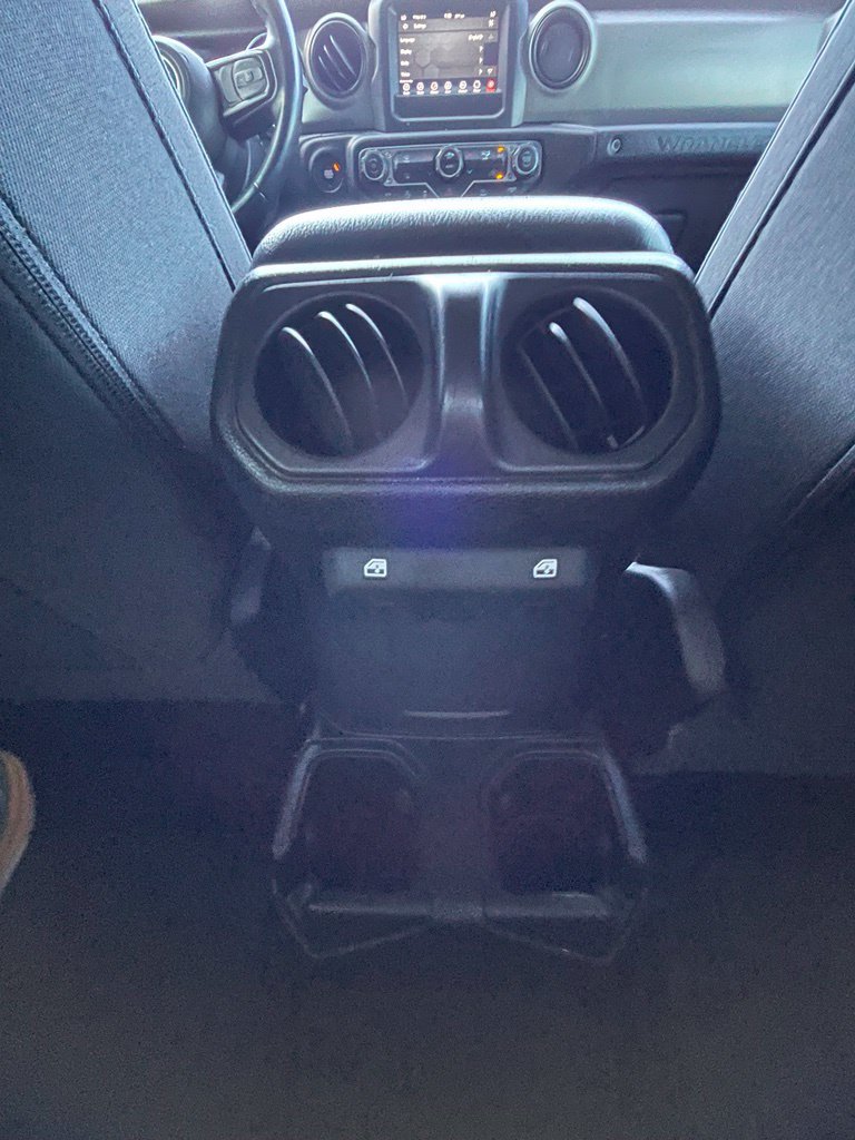 Used 2021 Jeep Wrangler Unlimited Sport AWD/4WD image 25