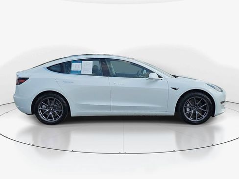 Used 2018 Tesla Model 3 Long Range RWD image 5