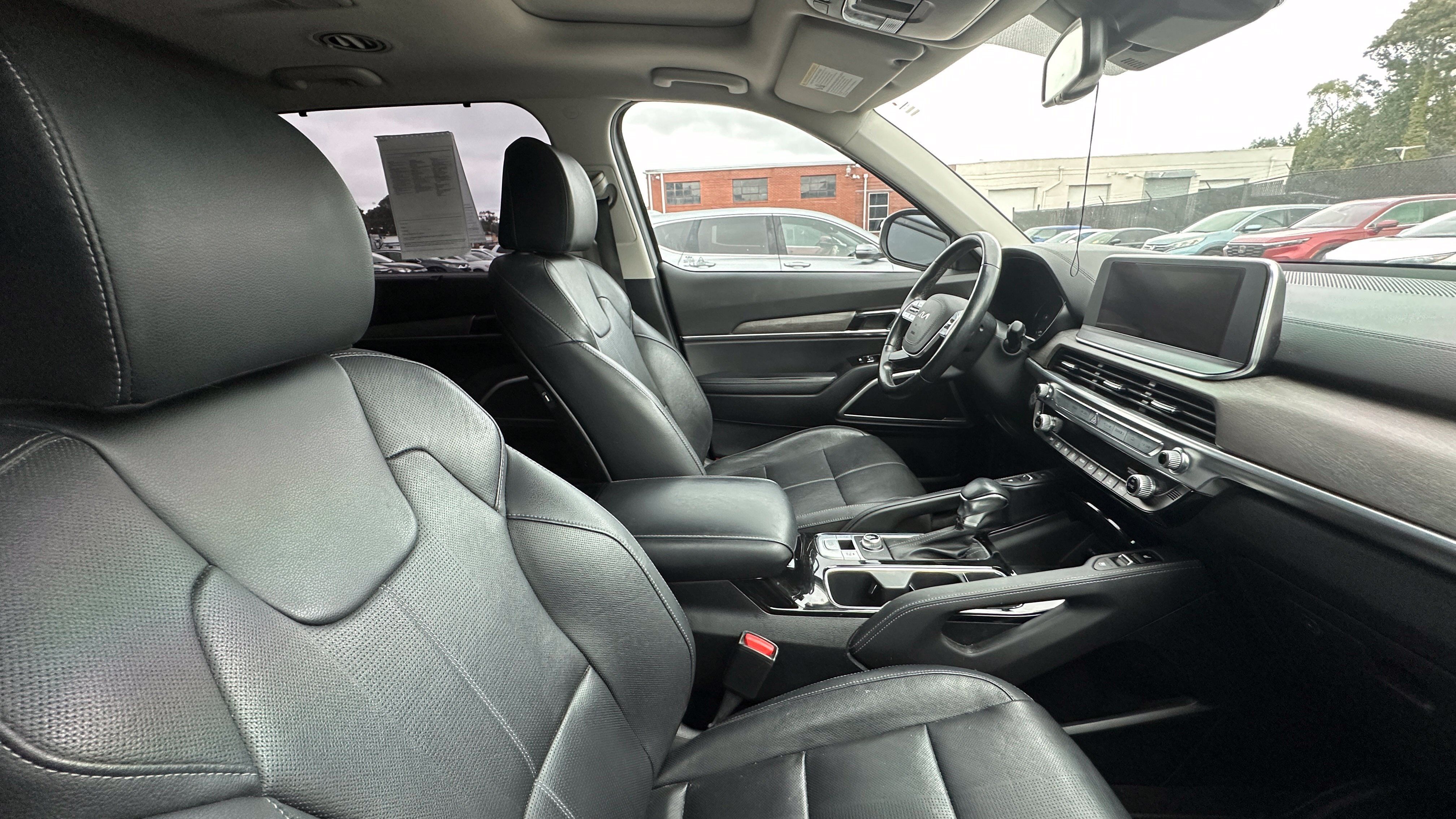 Used 2022 Kia Telluride EX w/ EX Premium Package AWD/4WD image 12