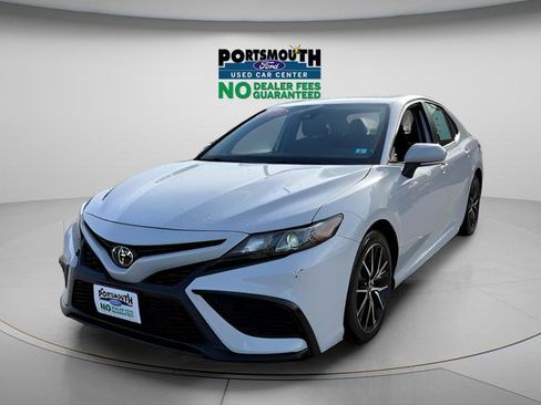 Used 2023 Toyota Camry SE FWD image 14