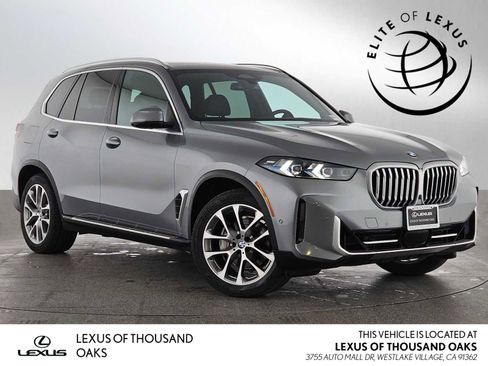 Used 2024 BMW X5 xDrive40i w/ Premium Package image 1