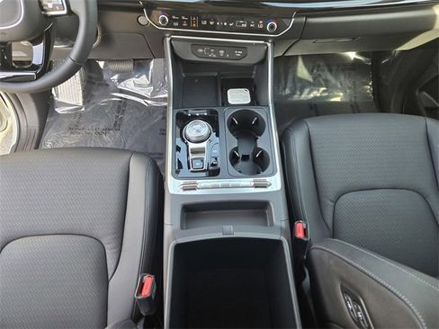 New 2026 Kia Carnival SX Prestige image 24