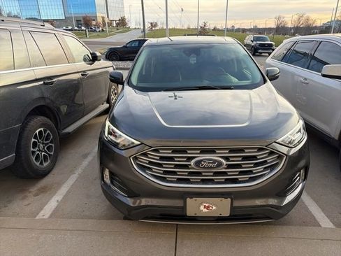 Used 2020 Ford Edge SEL w/ Convenience Package image 2