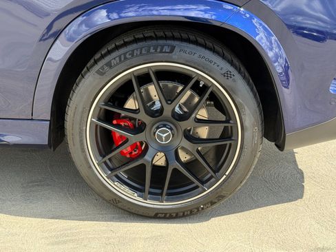 New 2026 Mercedes-Benz GLE 63 AMG S image 15