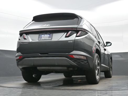 Certified 2023 Hyundai Tucson Limited AWD/4WD image 31