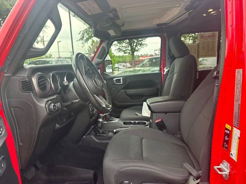 Used 2022 Jeep Wrangler Unlimited Sport AWD/4WD image 9