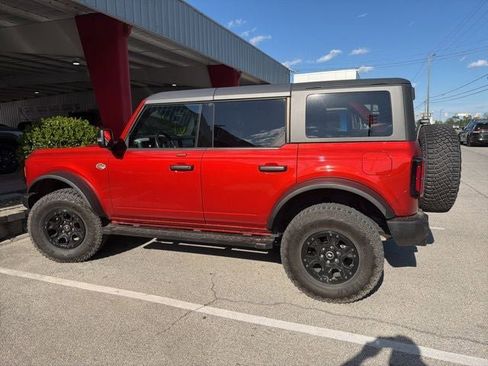 Used 2023 Ford Bronco Wildtrak AWD/4WD image 7