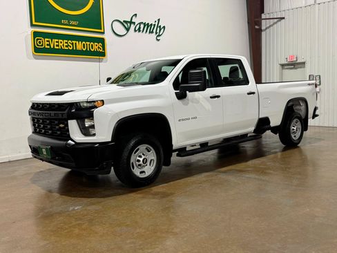 Used 2023 Chevrolet Silverado 2500 W/T AWD/4WD image 3