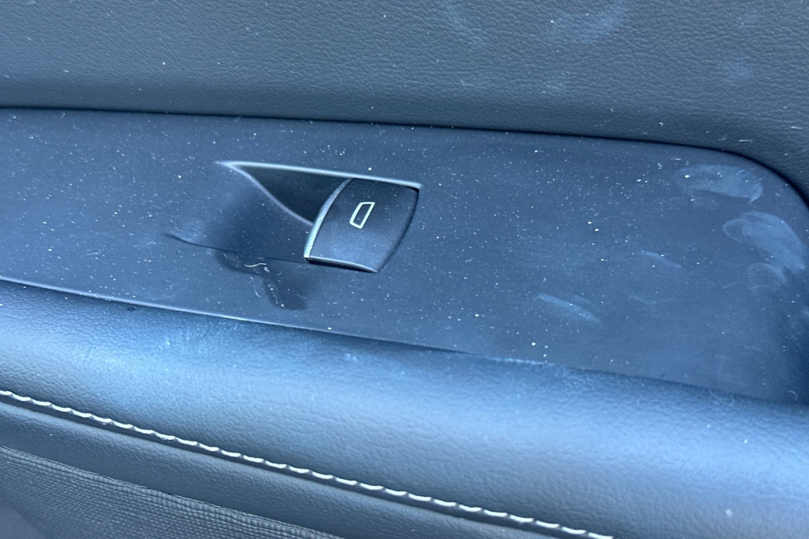 Used 2026 Buick Enclave Sport Touring FWD image 22