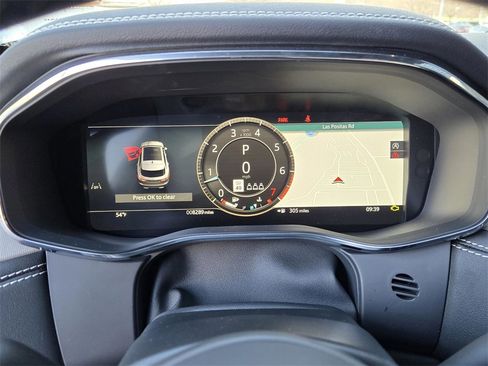 Used 2026 Jaguar F-PACE R-Dynamic S image 24