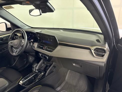 New 2025 Chevrolet TrailBlazer ACTIV w/ Convenience Package FWD image 30