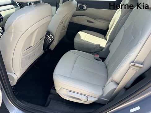 Certified 2023 Kia Sorento SX AWD/4WD image 12