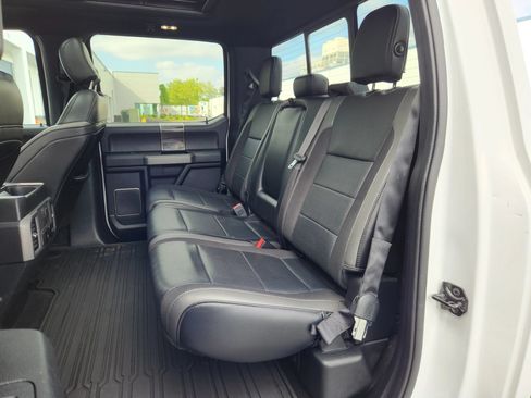 Used 2019 Ford F150 Raptor w/ Equipment Group 802A Luxury AWD/4WD image 17