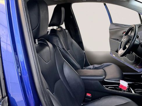 Used 2018 Toyota Prius Four Touring image 29