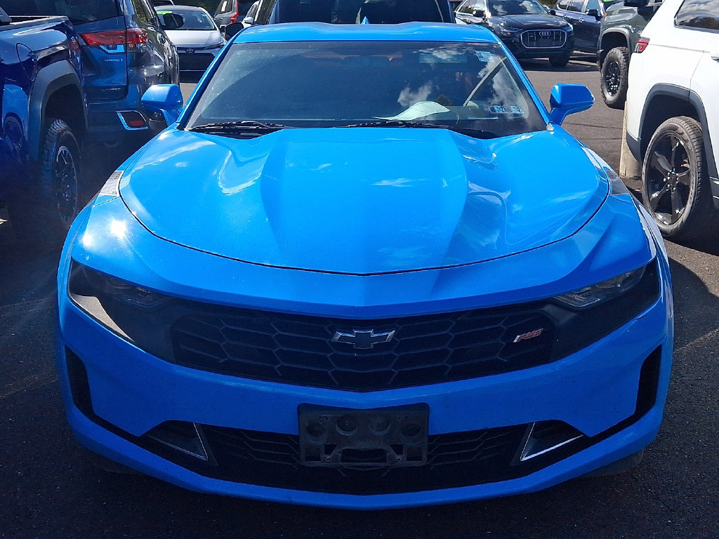Used 2022 Chevrolet Camaro LT w/ RS Package RWD image 3