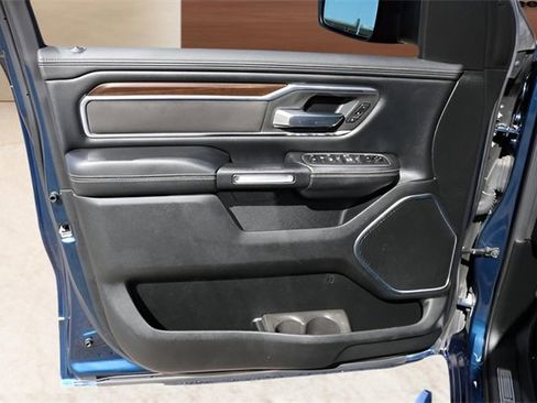 Used 2021 RAM 1500 Laramie image 12