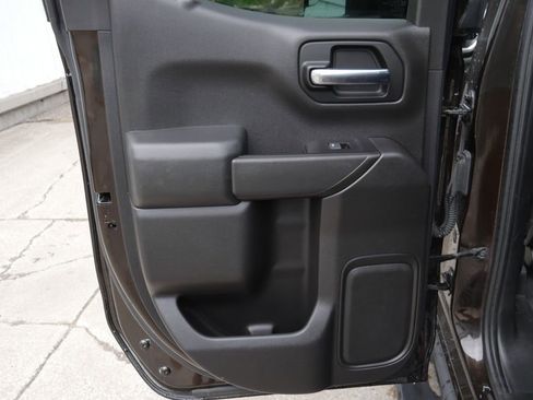 Used 2019 Chevrolet Silverado 1500 LT w/ All-Star Edition image 30