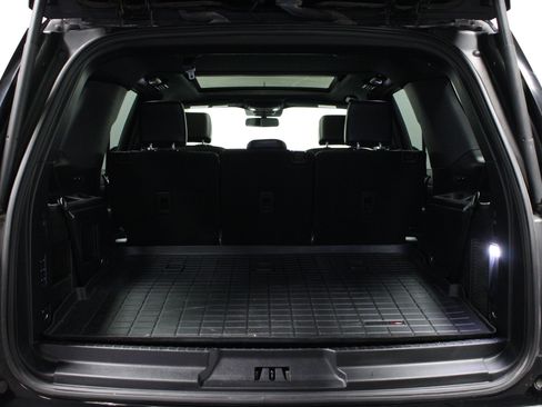 Used 2021 Ford Expedition XLT AWD/4WD image 14