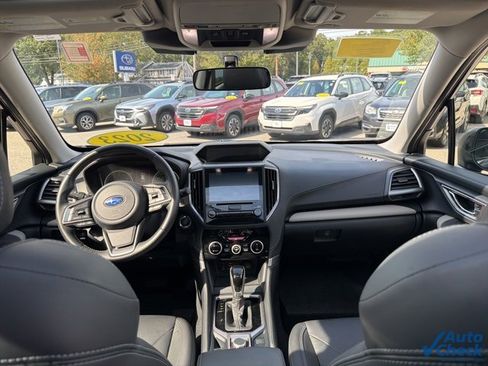 Used 2023 Subaru Forester Limited image 26