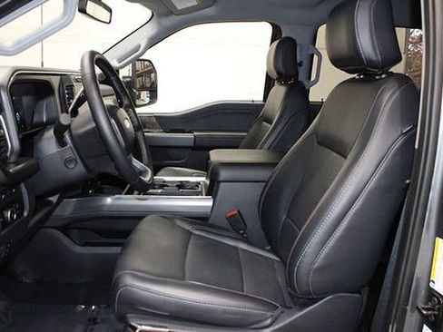 Used 2024 Ford F350 Lariat w/ Lariat Ultimate Package image 11