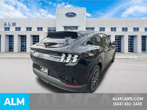 Used 2025 Ford Mustang Mach-E Premium image 6