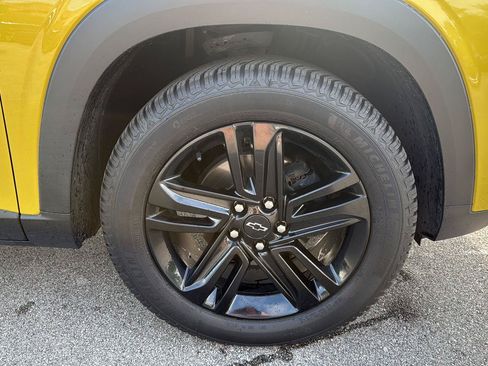 Used 2024 Chevrolet Trax ACTIV w/ Sunroof Package FWD image 14
