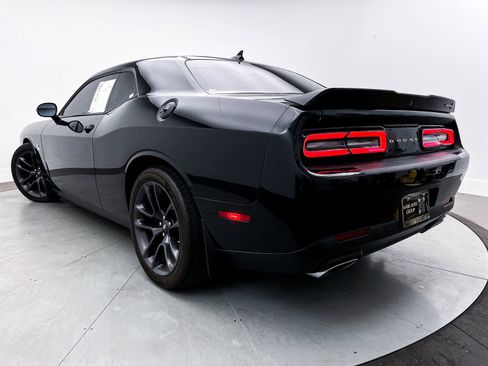 Used 2021 Dodge Challenger R/T Scat Pack w/ Plus Package image 2