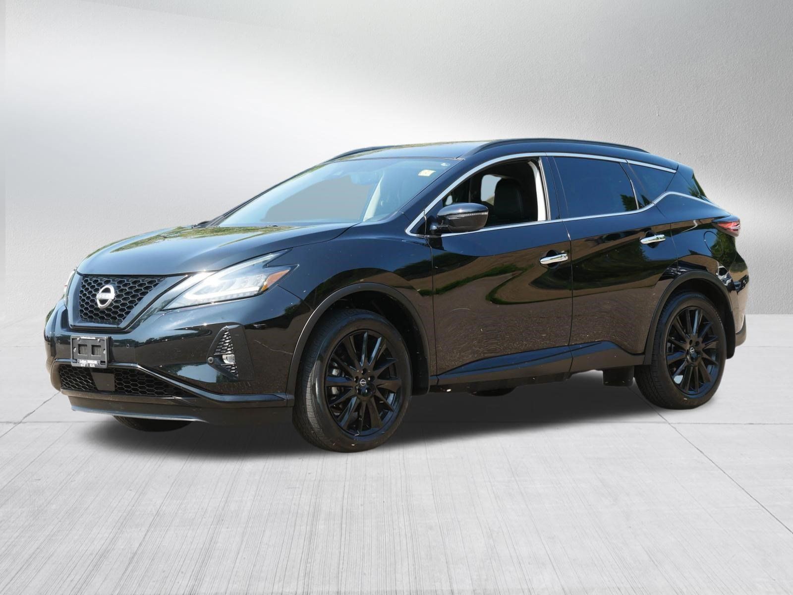 Certified 2024 Nissan Murano SV w/ SV Midnight Edition Package AWD/4WD image 3