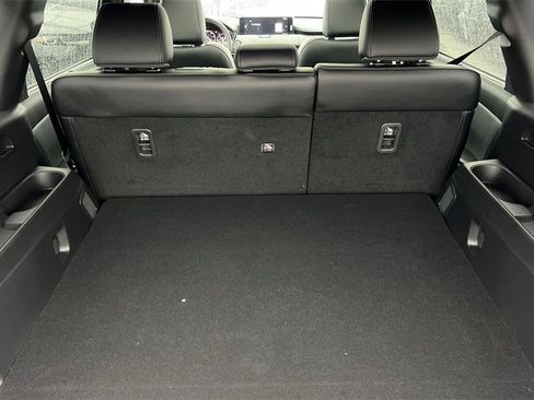 New 2025 MAZDA CX-70 Plug-In Hybrid w/ Premium Plus image 16