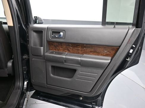 Used 2017 Ford Flex Limited w/ Equipment Group 303A AWD/4WD image 25
