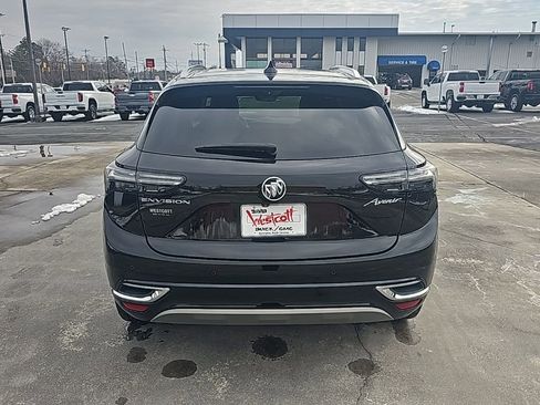 Used 2022 Buick Envision Avenir w/ Technology Package II image 5