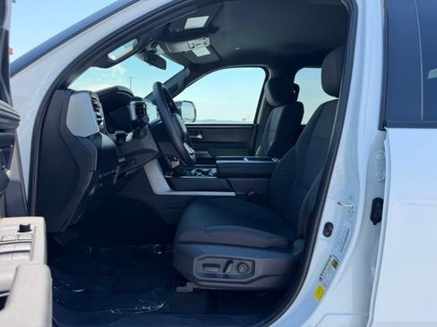 Certified 2025 Toyota Tundra SR5 AWD/4WD image 13