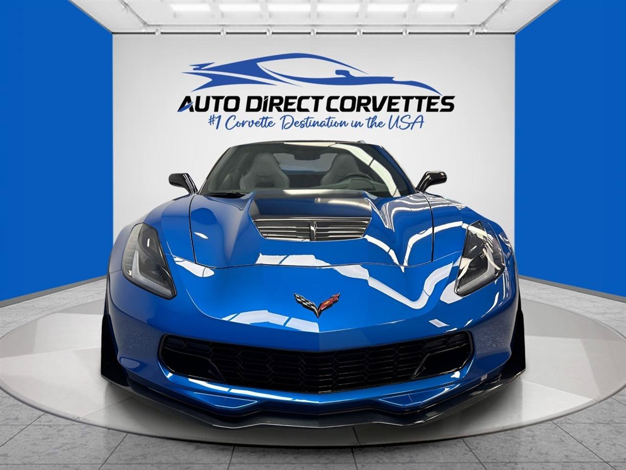 Used 2015 Chevrolet Corvette Z06 w/ Z07 Performance Package RWD image 2