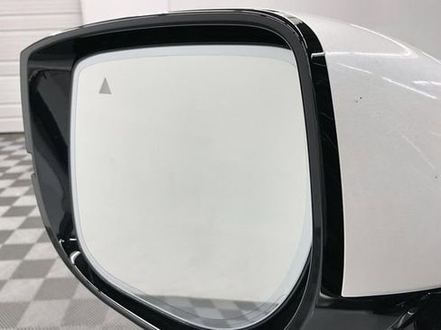 Used 2025 INFINITI QX80 Sensory AWD/4WD image 41