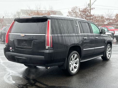 Used 2020 Cadillac Escalade ESV Luxury image 7