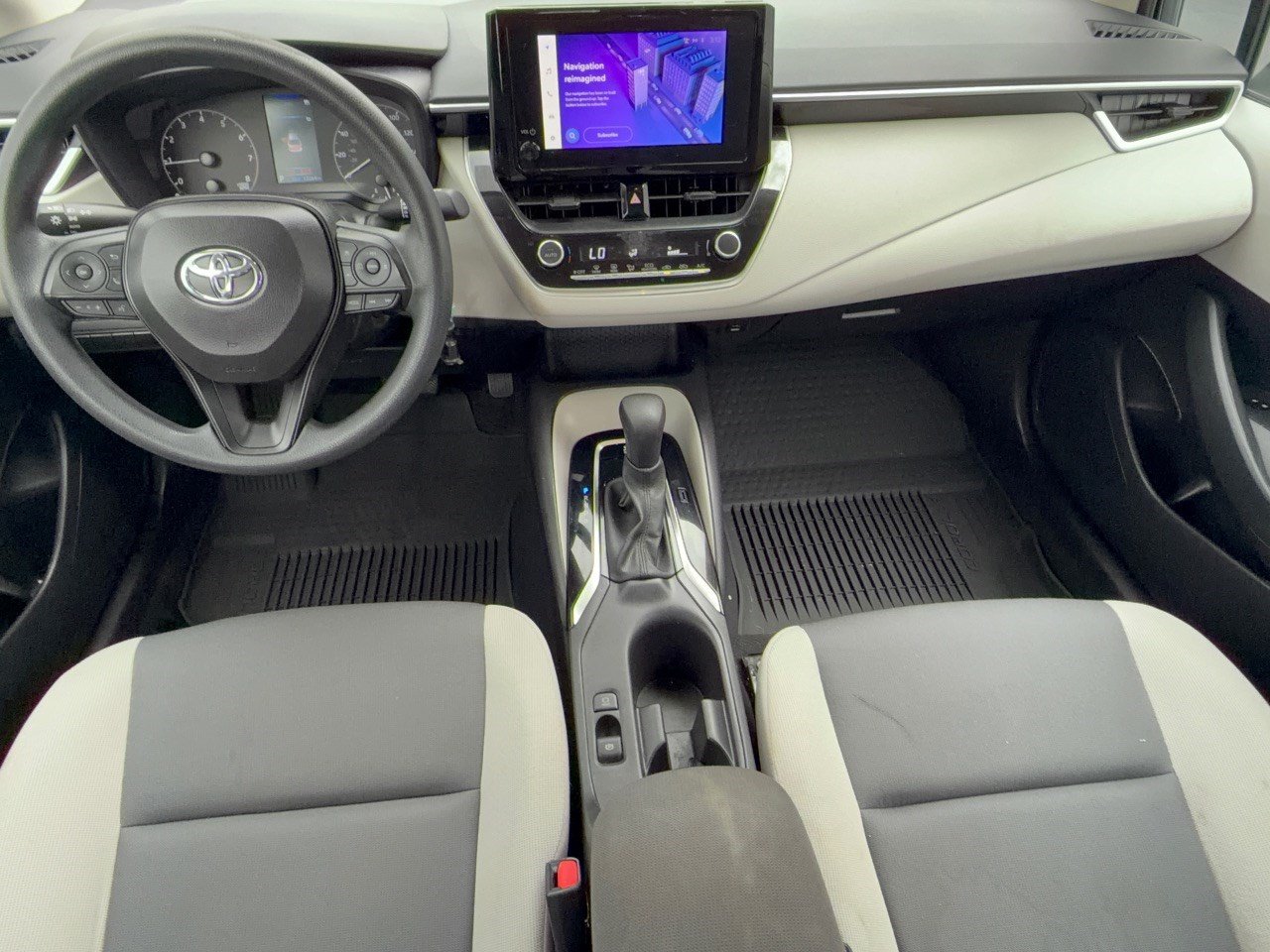 Certified 2024 Toyota Corolla LE FWD image 17