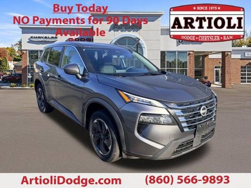 Used 2024 Nissan Rogue SV AWD/4WD image 1