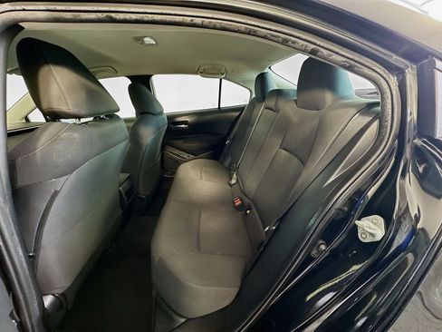 Used 2020 Toyota Corolla LE FWD image 22