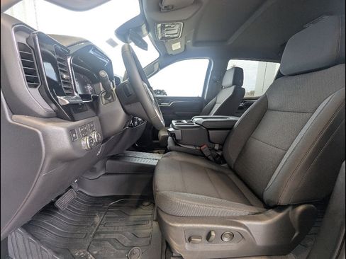 New 2026 GMC Sierra 1500 SLE w/ X31 Off-Road Package AWD/4WD image 15