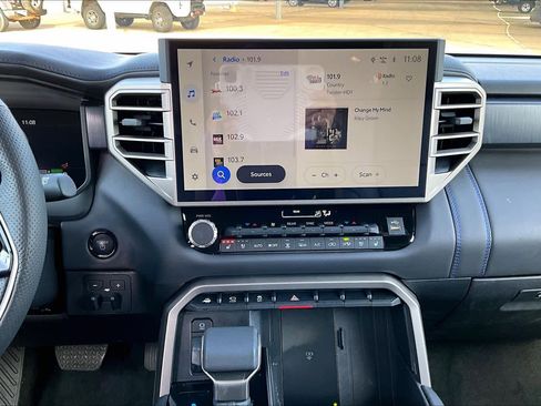 Used 2026 Toyota Sequoia Platinum image 7