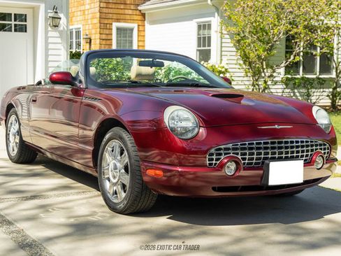 Used 2004 Ford Thunderbird Deluxe image 12