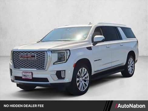 Used 2024 GMC Yukon XL Denali w/ Advanced Technology Package AWD/4WD image 1