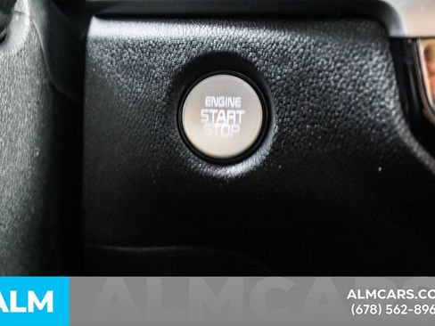 Used 2024 Kia Sorento LX FWD image 29