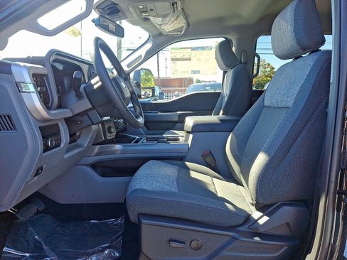New 2026 Ford F250 XLT w/ XLT Premium Package image 6