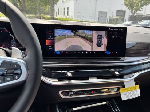 New 2027 BMW X7 xDrive40i w/ M Sport Package AWD/4WD image 24