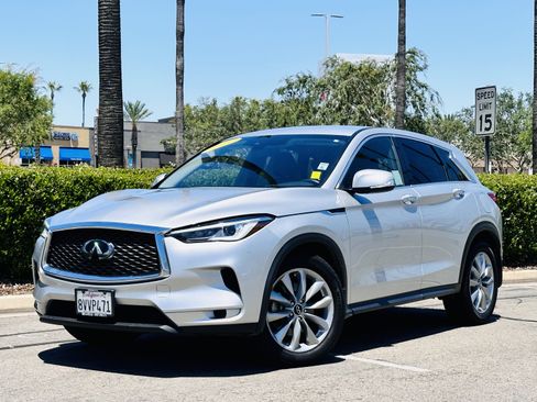 Used 2021 INFINITI QX50 Pure image 2