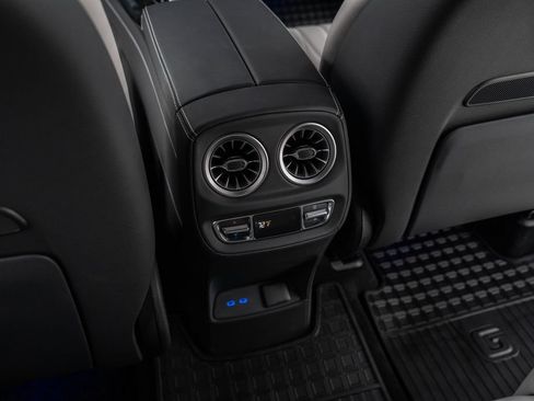 Used 2026 Mercedes-Benz G 63 AMG 4MATIC image 41